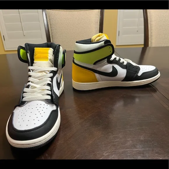 New Nike Air Jordan 1 Retro High Volt Multicolor Sneaker Shoes Size US 11