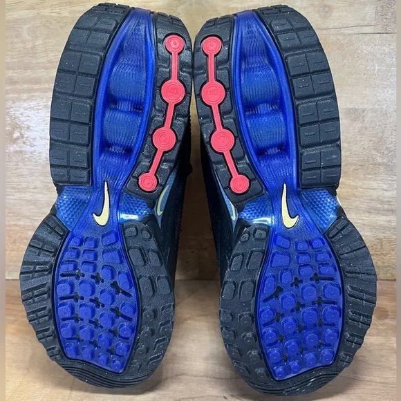 NEW Nike Air Max Dn SE Womens Sz 7.5 Shoes Sneakers Sky Blue/Black Chamois