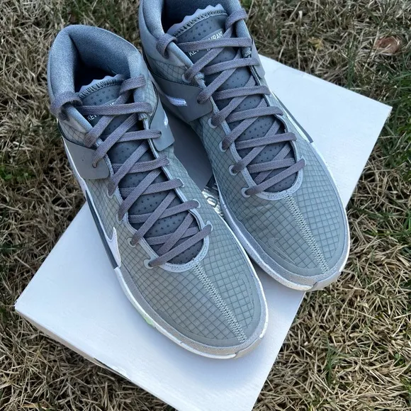 NEW Nike KD 13 TB Wolf Grey size 12.5 Basketball Shoes