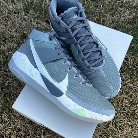 NEW Nike KD 13 TB Wolf Grey size 12.5 Basketball Shoes