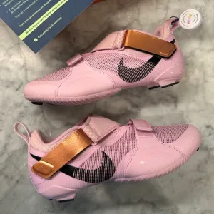 NEW Nike Superrep cycle shoes arctic pink