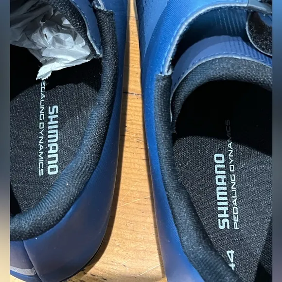 NEW Shimano RC1 Road Cycling Shoes With Delta Fitness Grip Cleats 10