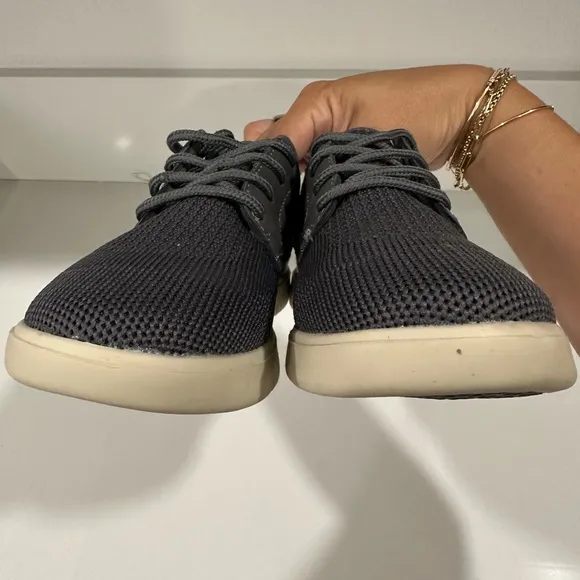 NEW Steve Madden Boys Dawes Sneaker sz 2