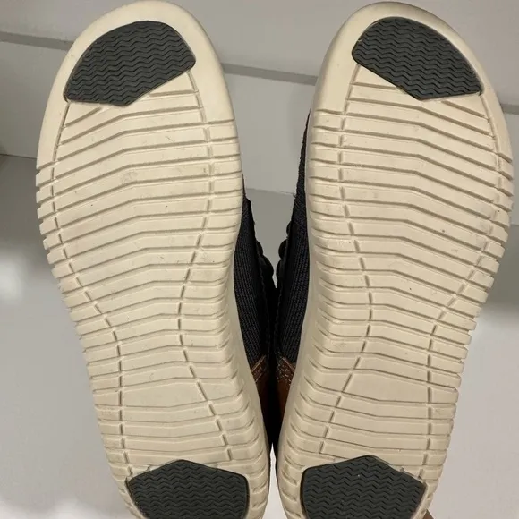 NEW Steve Madden Boys Dawes Sneaker sz 2