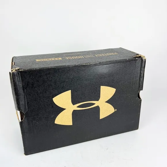NEW Under Armour Charged Lightning 1285681-907 Mens Running Shoes Sneakers Sz 8