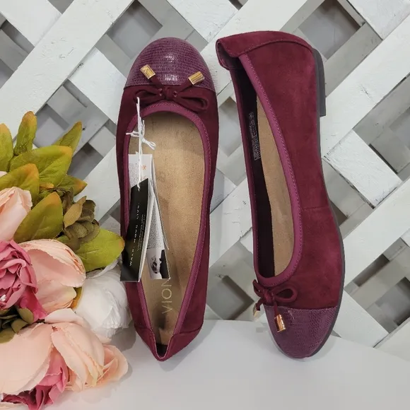 New with Tag Vionic Minna Suede and Leather Burgundy Ballet Flats Size 7.5