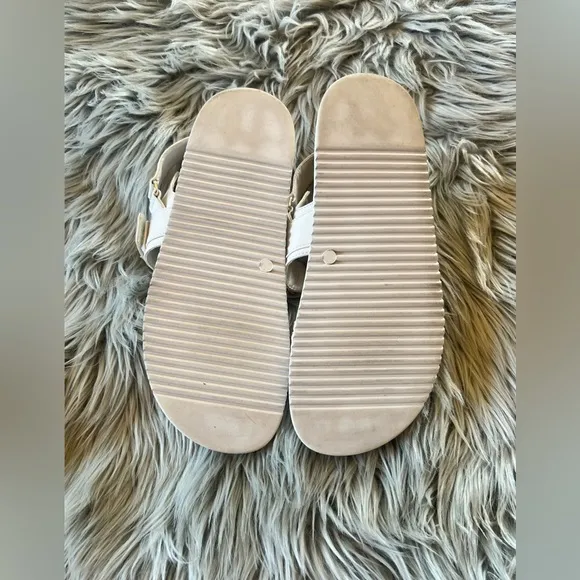 New without tags, Steve Madden Mona sandal