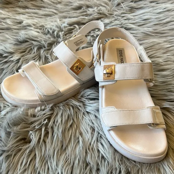 New without tags, Steve Madden Mona sandal