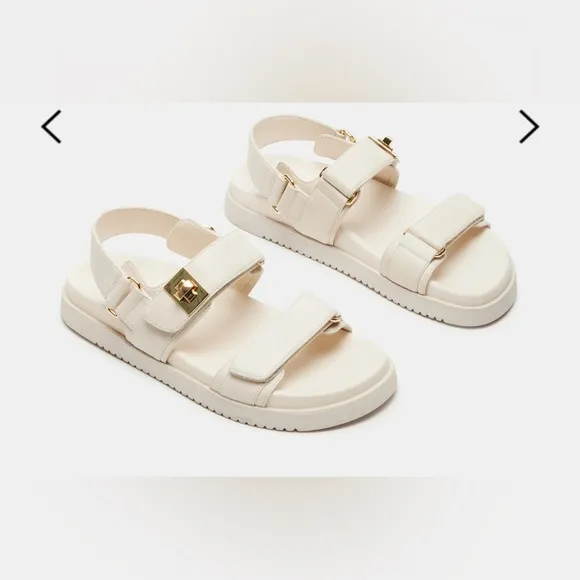 New without tags, Steve Madden Mona sandal