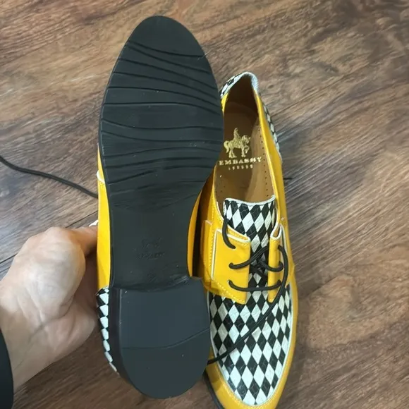 New Wolf &amp; Badger Embassy London USA - Madness - Sun Burst Yellow Size 38