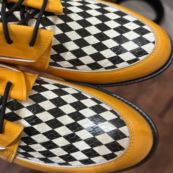 New Wolf &amp; Badger Embassy London USA - Madness - Sun Burst Yellow Size 38