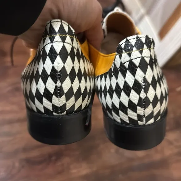 New Wolf &amp; Badger Embassy London USA - Madness - Sun Burst Yellow Size 38