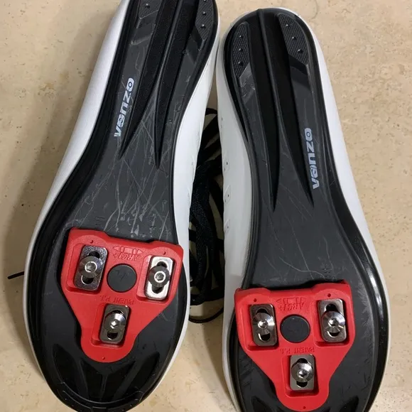 New women’s venzo lace up cycling or spinning shoes 🚵‍♀️