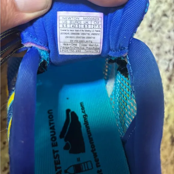 Newton Distance 12 Road Running Shoe Size 9.5