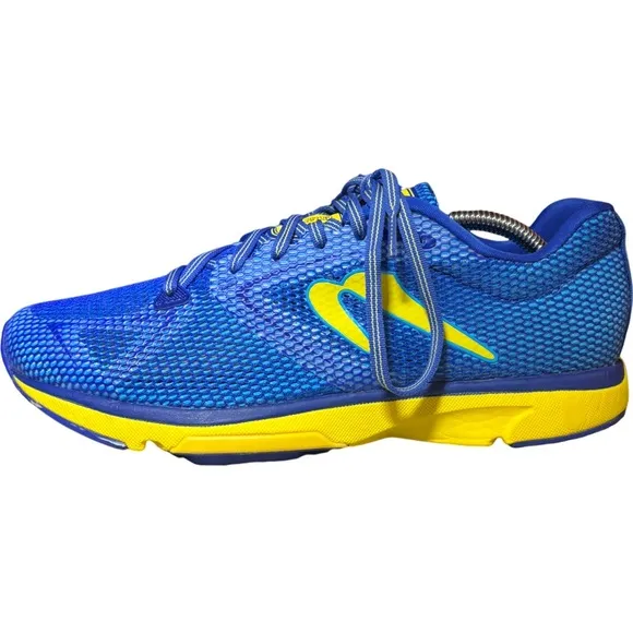 Newton Distance 12 Road Running Shoe Size 9.5