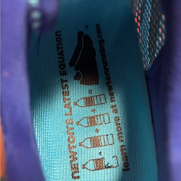 Newton Distance 12 Road Running Shoe Size 9.5