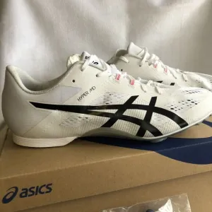 NIB Asics Hyper MD 8, White &amp; Black Track Cleats, Shoes, Mid-Distance Runners 13