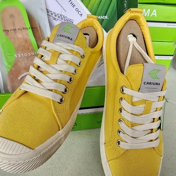 NIB Cariuma yellow OCA canvas Sneakers sz W10 M8.5 canery