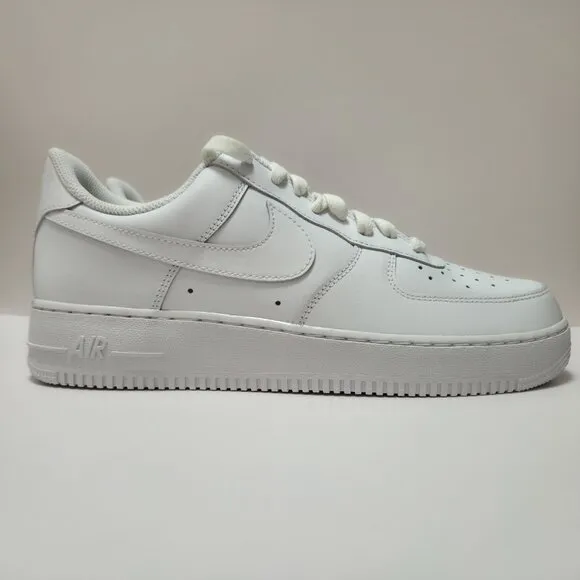 Nike Air Force 1 '07 Low Shoes CD4 Triple White CW2288 111 Mens 10 Women's 11.5