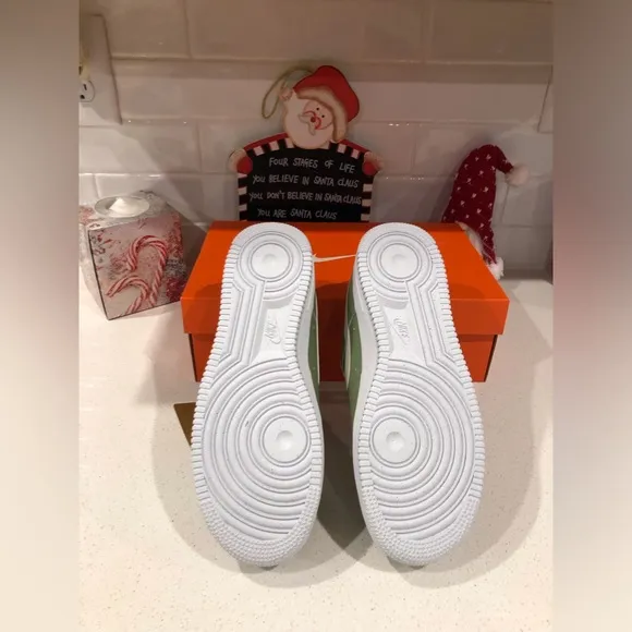 Nike Air Force 1 '07 Women's Shoes. -NIB