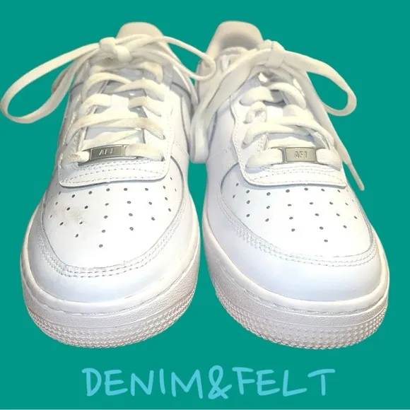 Nike Air Force 1 LE Big Kids' Shoes | Color: Triple White | NEW/NIB!!👟