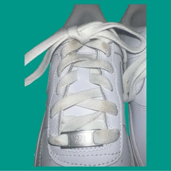 Nike Air Force 1 LE Big Kids' Shoes | Color: Triple White | NEW/NIB!!👟