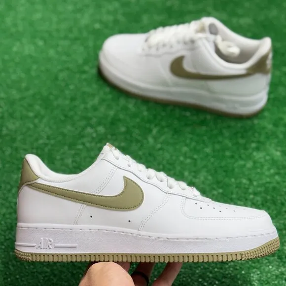 Nike Air Force 1 Low '07 White Neutral Olive Mens Shoes FJ4146-110 VNDS Sz 8.5