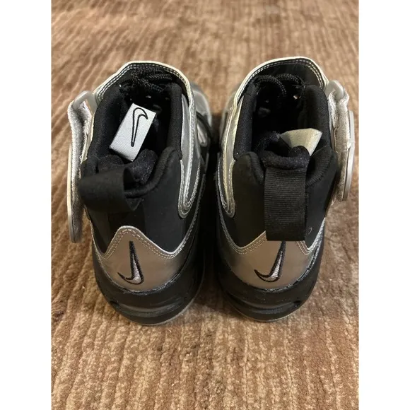 Nike Air Griffey Max 24 Silver Black High Top Sneakers Kids Size 5Y. NO BOX