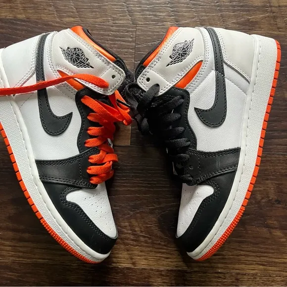 Nike air Jordan 1 high OG retro 575441-180 electro orange sneakers shoes 4.5Y 6W