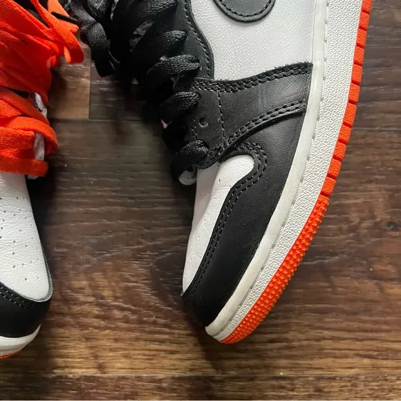 Nike air Jordan 1 high OG retro 575441-180 electro orange sneakers shoes 4.5Y 6W