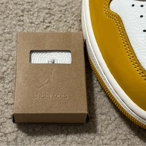 Nike Air Jordan 1 Men’s Size 11 Retro High OG Yellow Ochre DZ5485-701 Sneakers