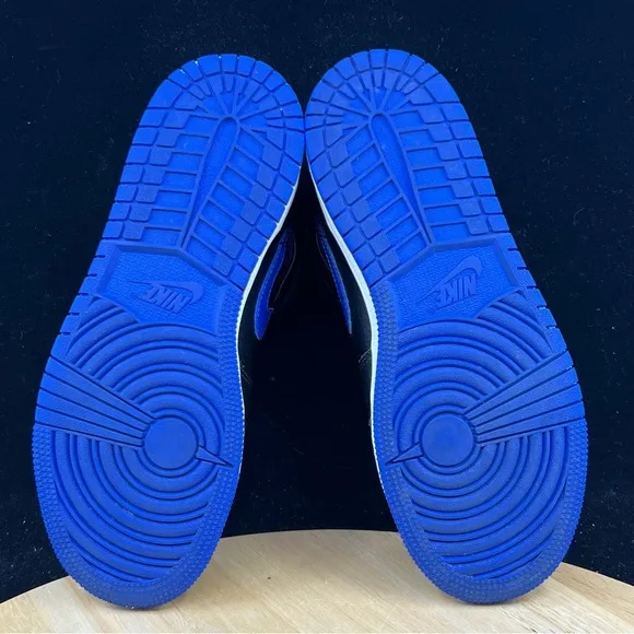 Nike Air Jordan 1 Mid Hyper Royal Blue Black 554725-068 Sz 4.5Y/ 6 Wmns