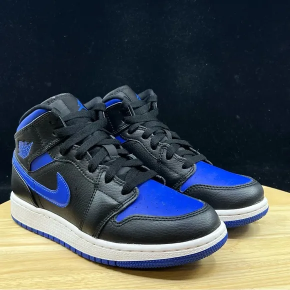 Nike Air Jordan 1 Mid Hyper Royal Blue Black 554725-068 Sz 4.5Y/ 6 Wmns