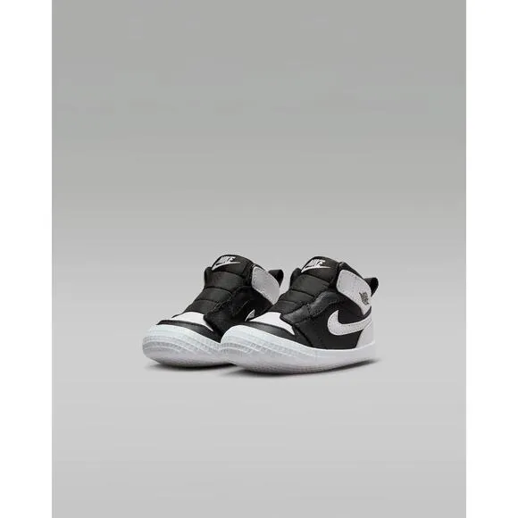 NIKE Air Jordan 1 Retro High OG Black White 2.0 AT3745-010 Crib Shoes Sz 2C NWT