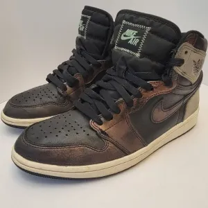 Nike Air Jordan 1 Retro Mens Sneaker OG Black Gray High Patina Sz 9 Shoe 9/30/20