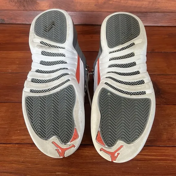 Nike Air Jordan 12 Retro GS Kids 4.5Y Wmns 6 Cool Grey White 153265-012