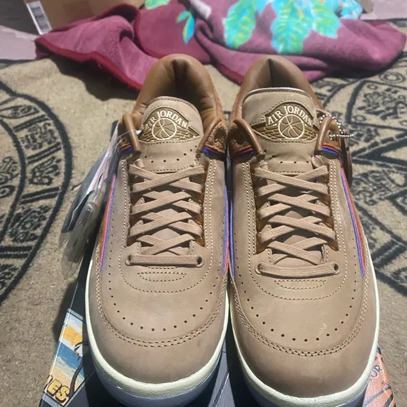 Nike Air Jordan 2 Retro Low SP TWO 18 DETROIT - Mens Size 11  (DV7129-222)