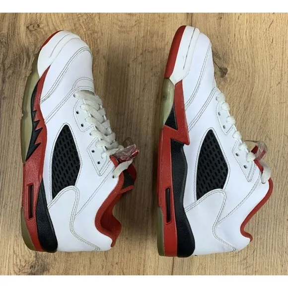 Nike Air Jordan 5 Basketball Sneaker Shoes Youth Boys Size 5Y White 314338-101
