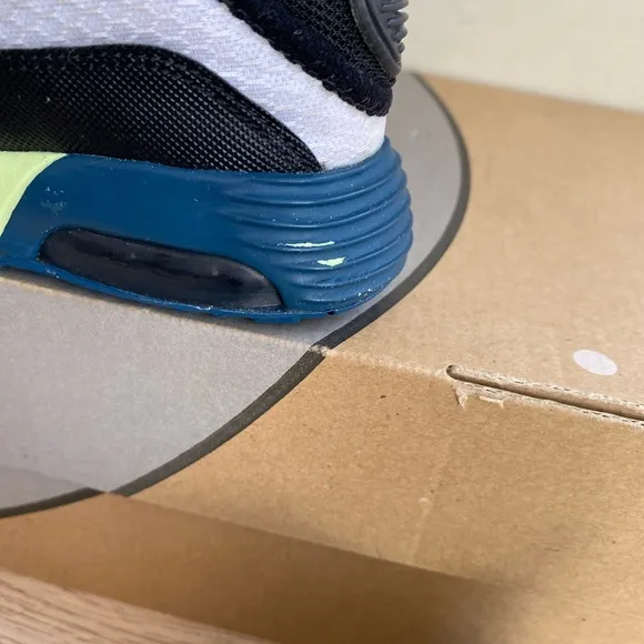 Nike Air Max 2090 Volt/Blue Toddler Sneakers Kids Shoes- SZ 6 C