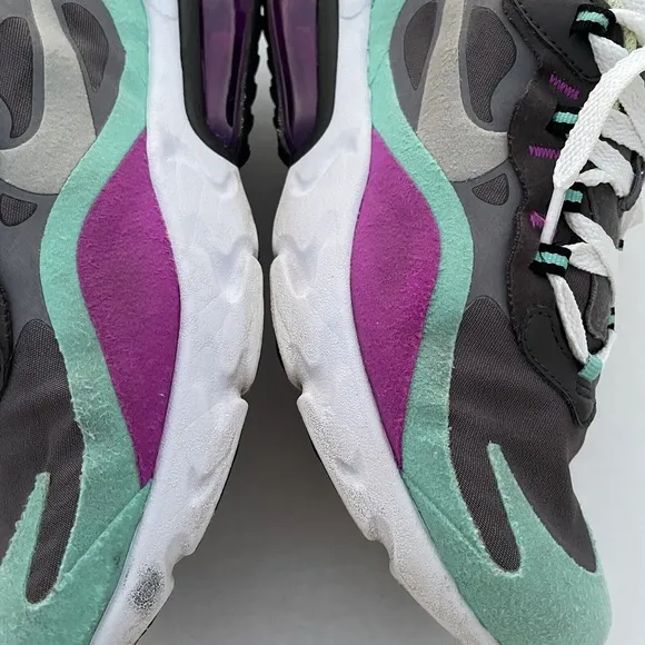 Nike Air Max 270 React (GS) Shoes BQ0103-007 Gunsmoke Violet size 7 Y / 8.5 W
