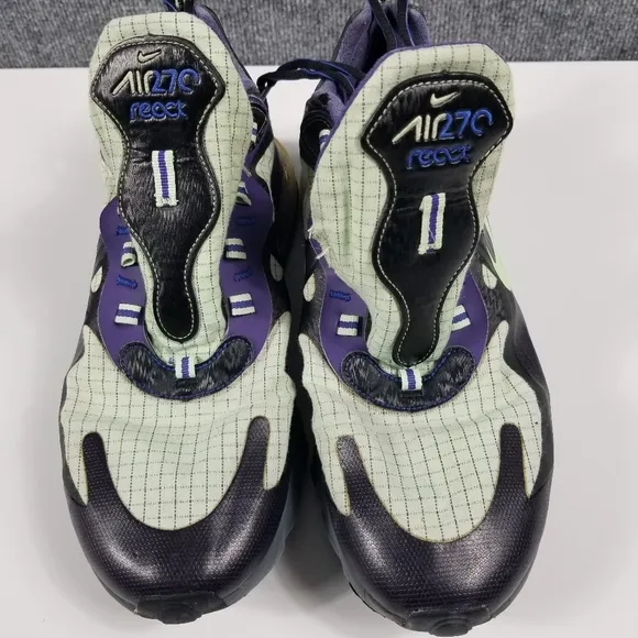 Nike AIR Max 270