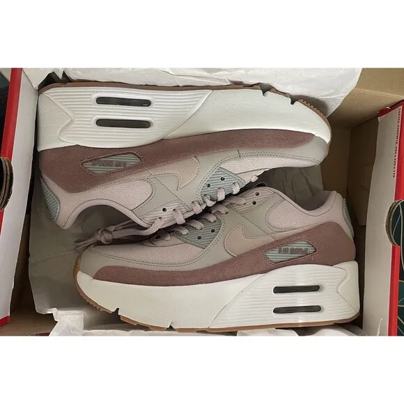 Nike Air Max 90 LV8 Light Iron All/Platinum Violet Shoes Women 8.5 FD4328-001