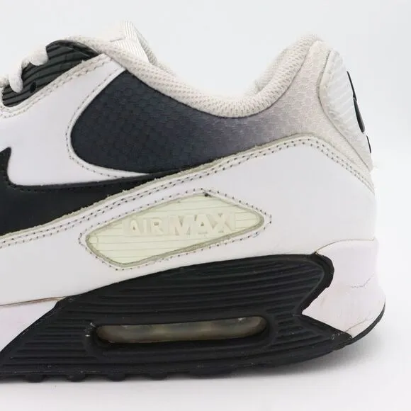Nike Air Max 90 Men's Size 12 US White Black‎ Athletic Sneakers Shoes 325018-103