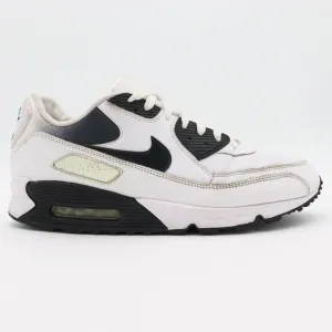Nike Air Max 90 Men's Size 12 US White Black‎ Athletic Sneakers Shoes 325018-103