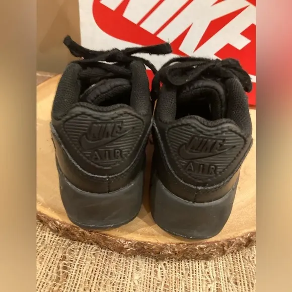 Nike Air Max 90 Toddler Triple Black CD6868-001 Size 12C Shoes With Box