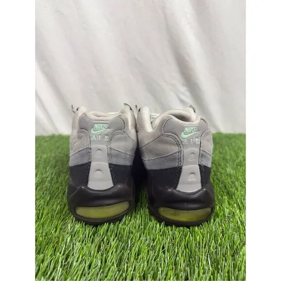Nike Air Max 95 Fresh Mint New Green White Neutral Grey Size 10 609048-136