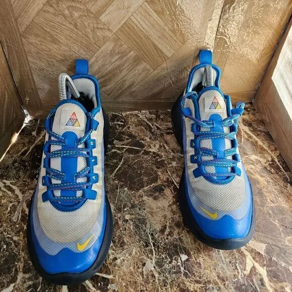 Nike Air Max Axis GS boys running shoes blue size GS 6y women's size 7.5.    211