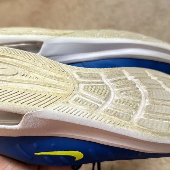 Nike Air Max AxisLittle Kids' Shoes