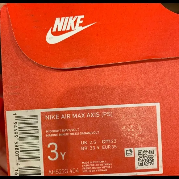 Nike Air Max AxisLittle Kids' Shoes