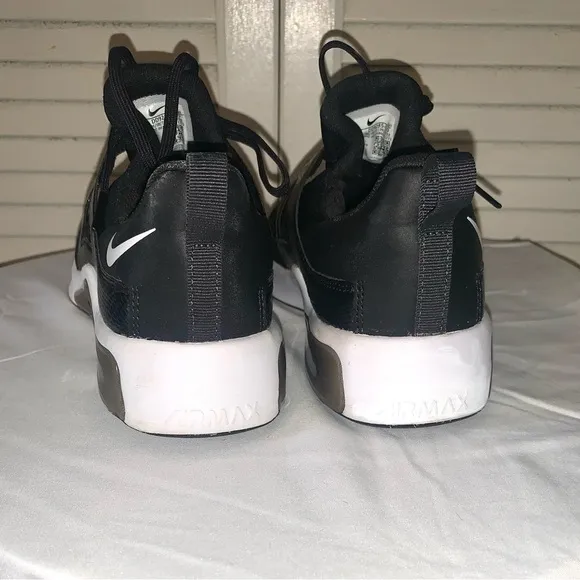 Nike Air Max Bella TR Training Shoes Black Womens Size 7